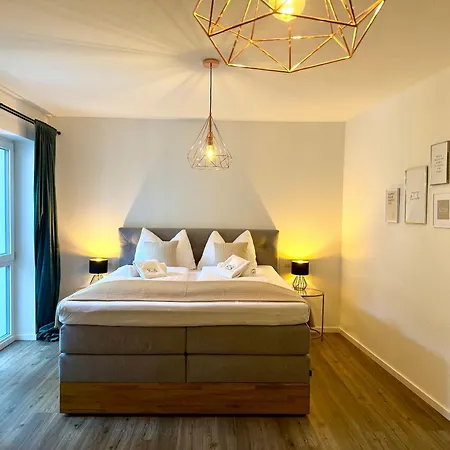 Vetterlux Suite, Zentral, Gross, Ruhig, Gemuetliche Betten, Naehe Bodensee Appartement Ravensburg
