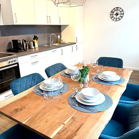 Appartement Vetterlux Suite, Zentral, Gross, Ruhig, Gemuetliche Betten, Naehe Bodensee Ravensburg