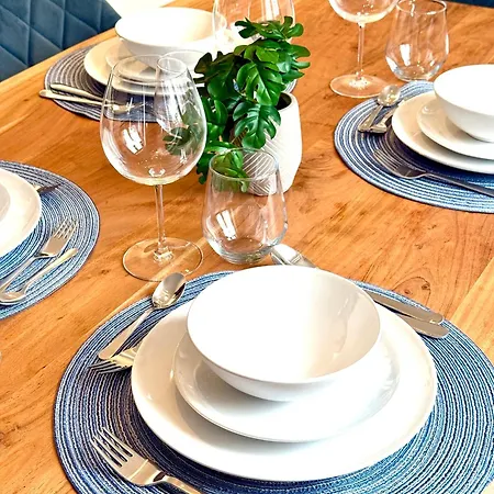 Vetterlux Suite, Zentral, Gross, Ruhig, Gemuetliche Betten, Naehe Bodensee * Ravensburg