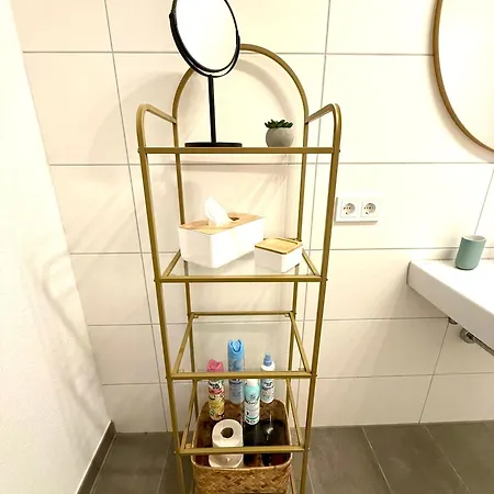 Vetterlux Suite, Zentral, Gross, Ruhig, Gemuetliche Betten, Naehe Bodensee