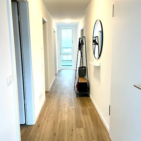 Vetterlux Suite, Zentral, Gross, Ruhig, Gemuetliche Betten, Naehe Bodensee