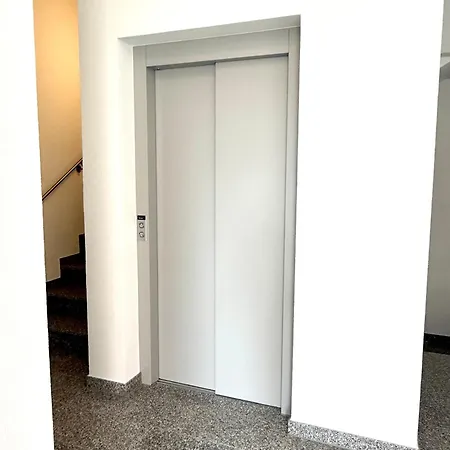 Appartement Vetterlux Suite, Zentral, Gross, Ruhig, Gemuetliche Betten, Naehe Bodensee Ravensburg